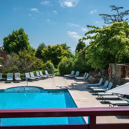 에르미타주 호텔 4*