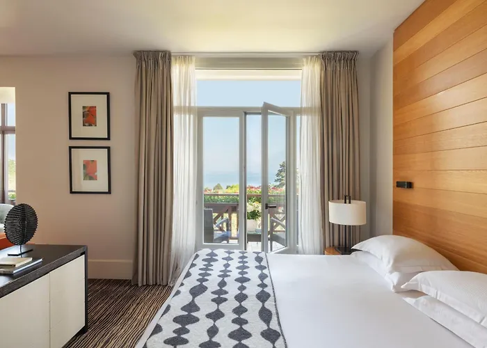 ホテル エルミタージュ 4*