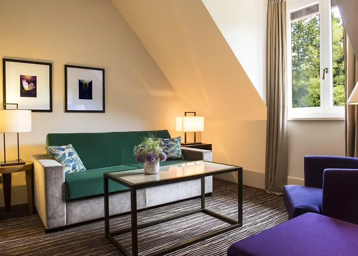 エルミタージュ 4*