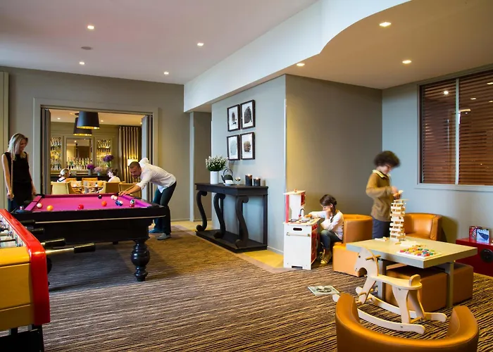 ホテル エルミタージュ エヴィアン・レ・バン